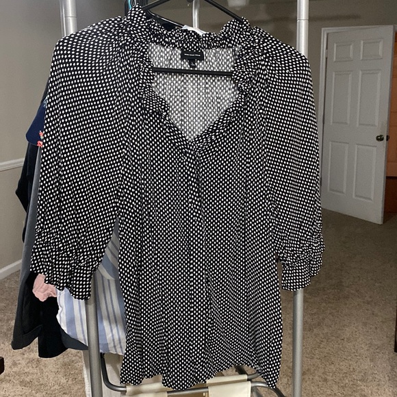 Business Casual Top - Picture 1 of 3